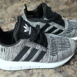 Adidas Swift Run Kid's Sneakers Size 12C